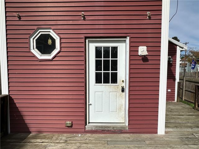 31 1st Avenue, Franklinville, NY 14737