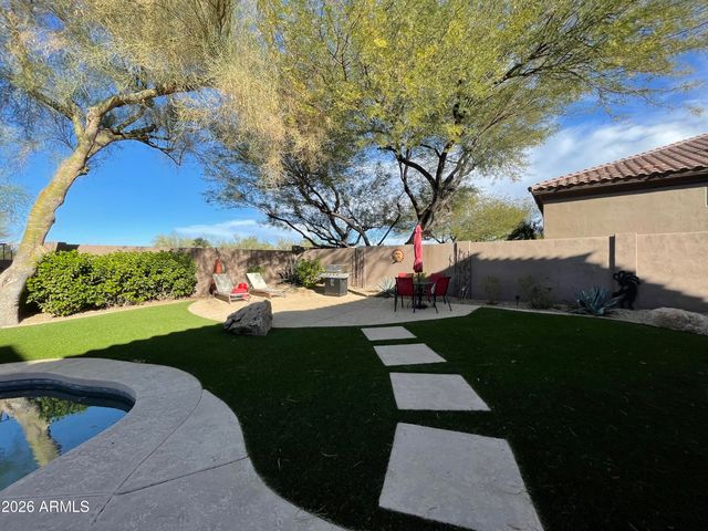 4824 E HASHKNIFE Road, Phoenix, AZ 85054