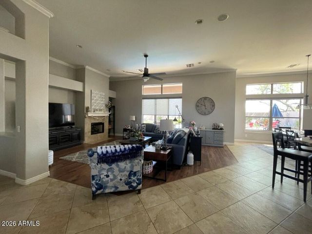 4824 E HASHKNIFE Road, Phoenix, AZ 85054