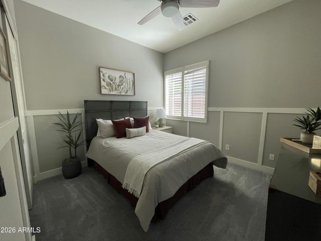 4824 E HASHKNIFE Road, Phoenix, AZ 85054