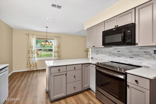 2127 King Richards Court, Orange City, FL 32763