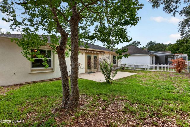 2127 King Richards Court, Orange City, FL 32763