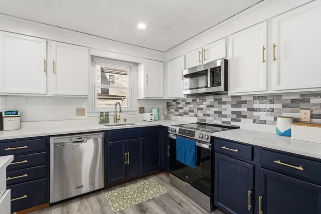 35 Gladwood Street, Brockton, MA 02301