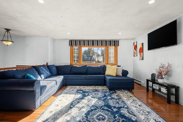 35 Gladwood Street, Brockton, MA 02301