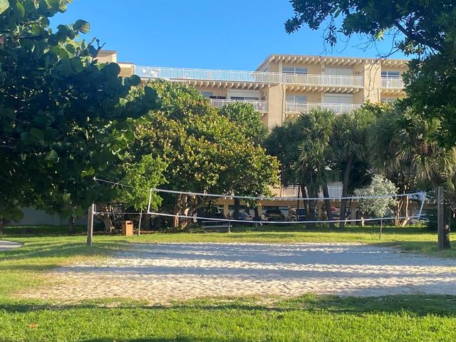 4201 S Ocean Boulevard K3, South Palm Beach, FL 33480