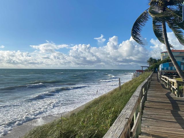 4201 S Ocean Boulevard K3, South Palm Beach, FL 33480