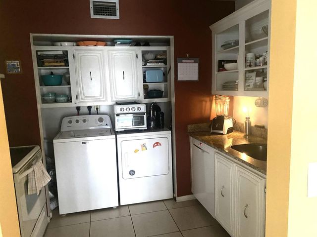 4201 S Ocean Boulevard K3, South Palm Beach, FL 33480