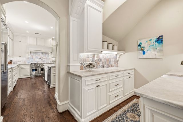 7635 Bryn Mawr Drive, Dallas, TX 75225