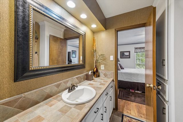 5327 Lacreek Lane, Spring, TX 77379