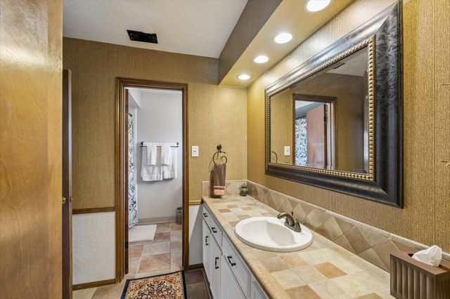 5327 Lacreek Lane, Spring, TX 77379