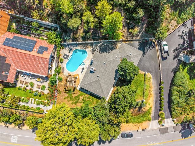 30825 Palo Alto, Redlands, CA 92373