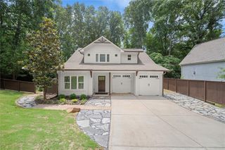 7135 Haw Creek Place, Gainesville, GA 30506