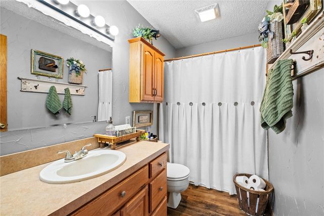 4270 Reed Avenue, Lowell, AR 72745