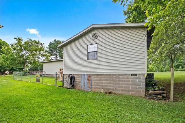 4270 Reed Avenue, Lowell, AR 72745