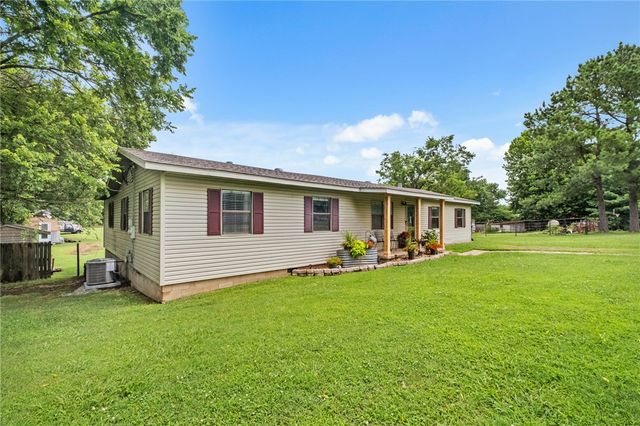 4270 Reed Avenue, Lowell, AR 72745
