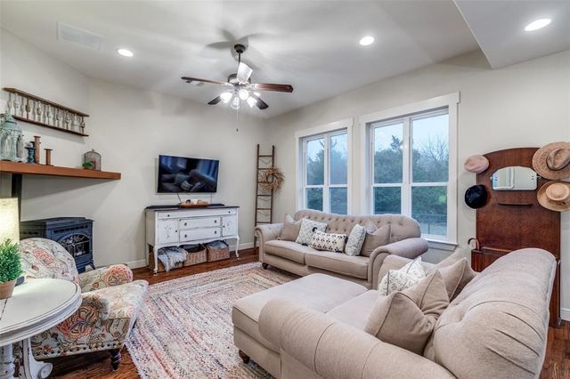 322 Red Maple Road, Gunter, TX 75058