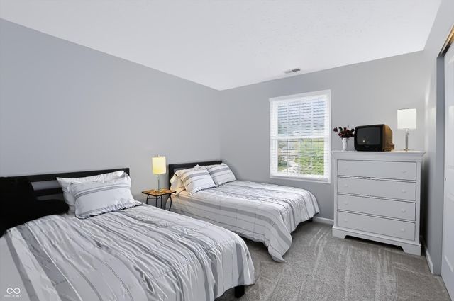 4534 Sunflower Court, Zionsville, IN 46077