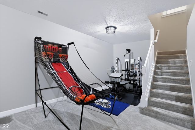 4534 Sunflower Court, Zionsville, IN 46077
