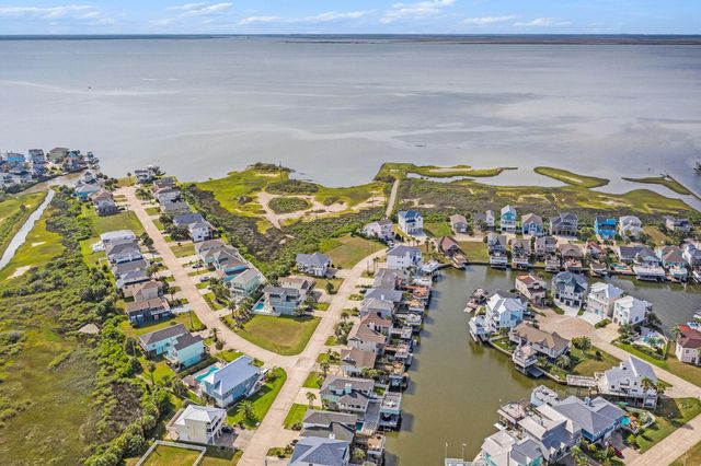 4121 Isla Del Sol, Galveston, TX 77554