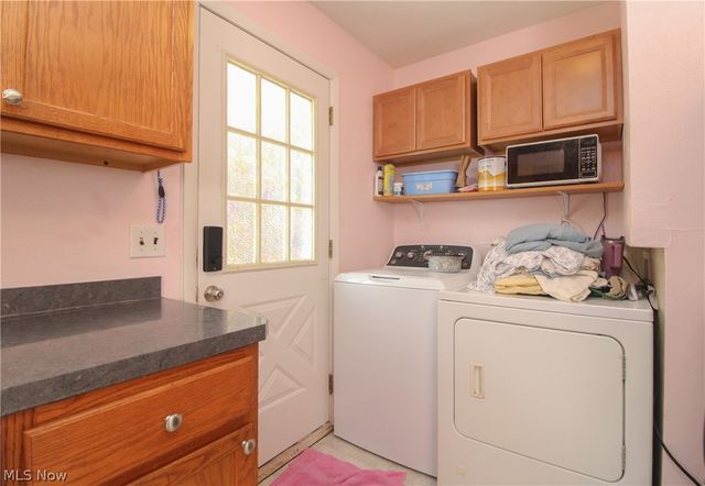 2327 Bel Aire Lane, Youngstown, OH 44514