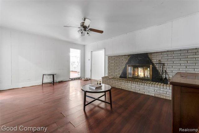 25366 Wykeshire Road, Farmington Hills, MI 48336