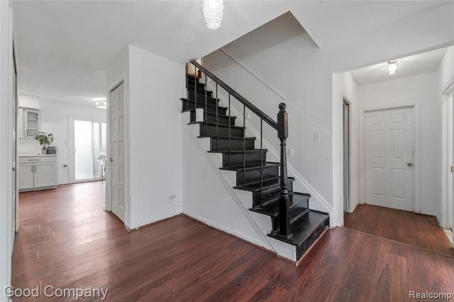 25366 Wykeshire Road, Farmington Hills, MI 48336