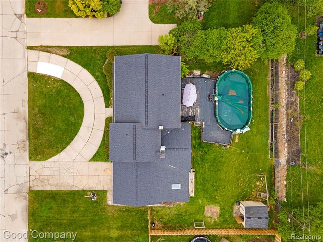 25366 Wykeshire Road, Farmington Hills, MI 48336