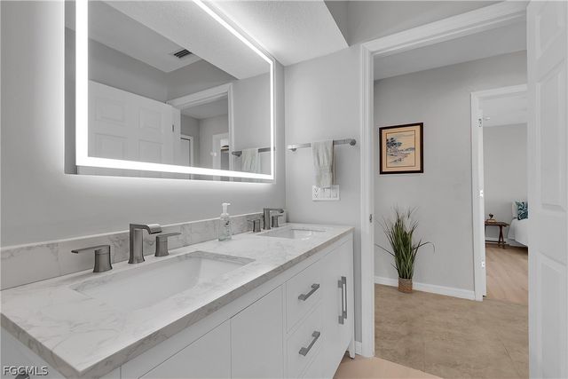 5010 Key Largo LN, Punta Gorda, FL 33955