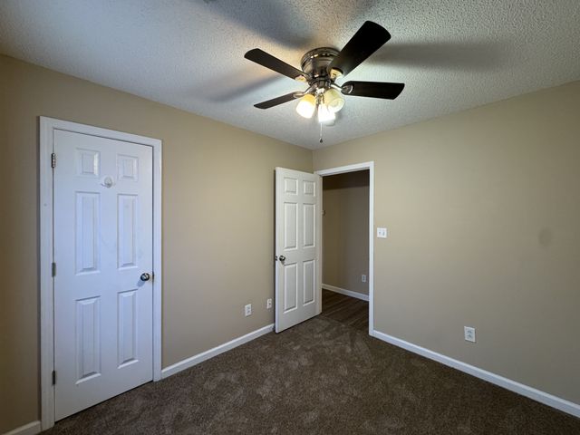 223 Faulkner Ct, Clarksville, TN 37042