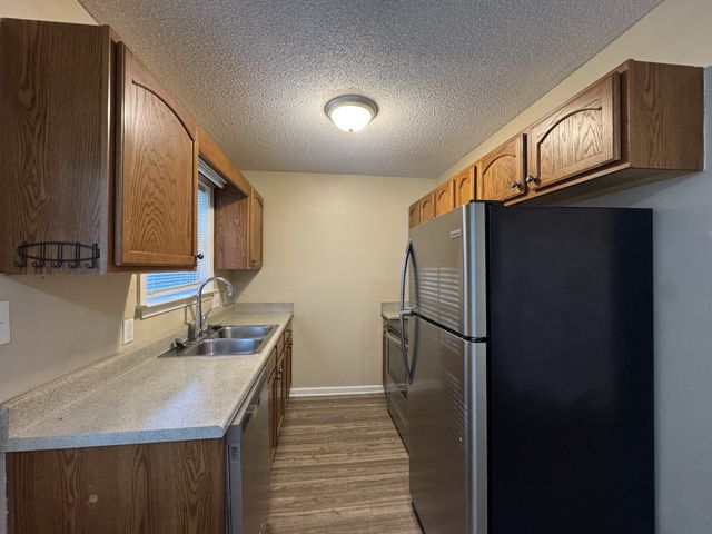 223 Faulkner Ct, Clarksville, TN 37042