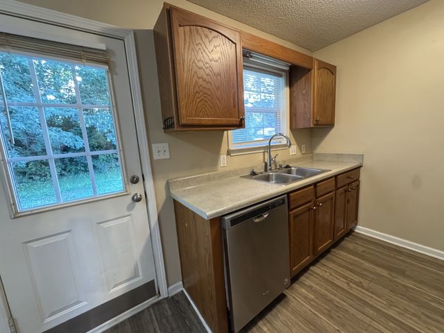 223 Faulkner Ct, Clarksville, TN 37042