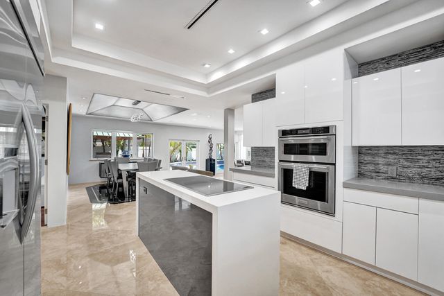 2601 NE 29TH Street, Fort Lauderdale, FL 33306