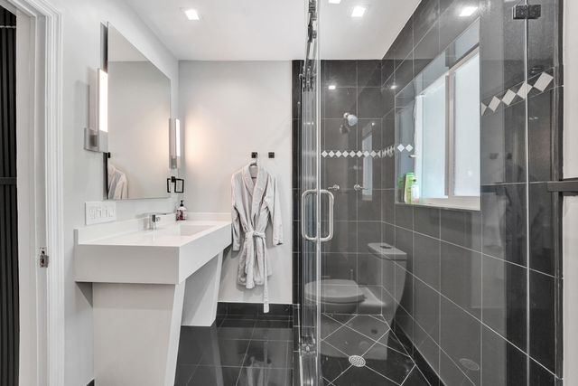 2601 NE 29TH Street, Fort Lauderdale, FL 33306
