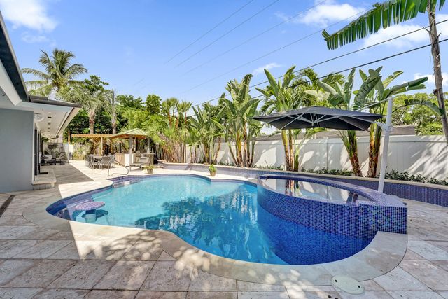 2601 NE 29TH Street, Fort Lauderdale, FL 33306