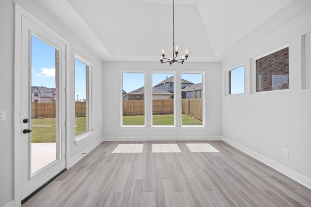 140 Cloverton CRES, Hutto, TX 78634