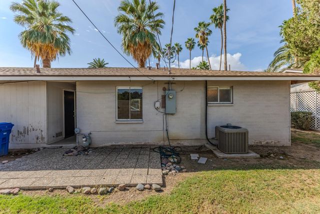 524 W Fairway Drive Unit 6, Mesa, AZ 85201