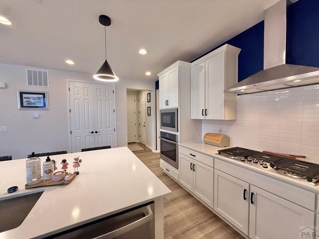 3417 Bella Luna Dr, Pueblo, CO 81001