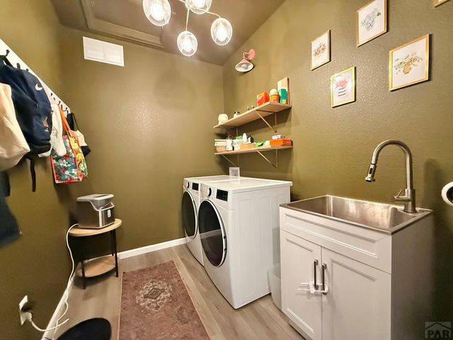 3417 Bella Luna Dr, Pueblo, CO 81001