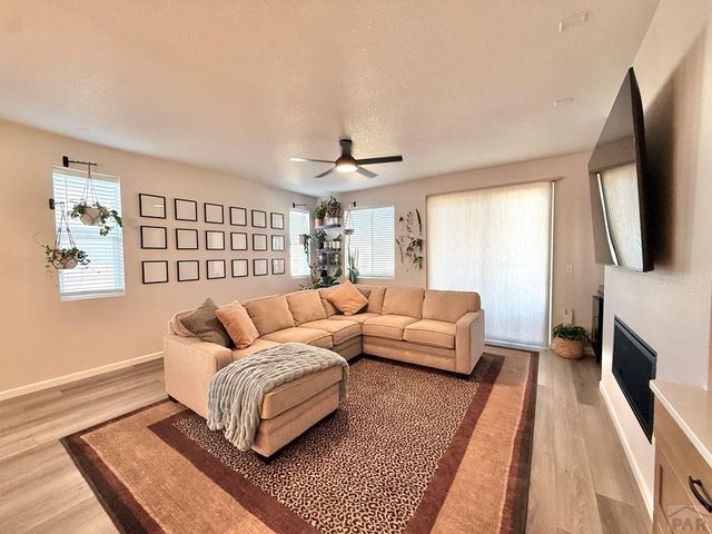 3417 Bella Luna Dr, Pueblo, CO 81001