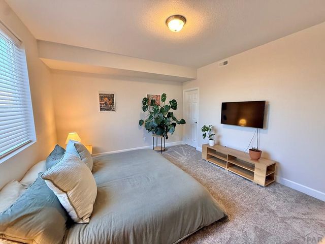 3417 Bella Luna Dr, Pueblo, CO 81001