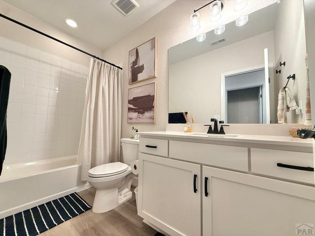 3417 Bella Luna Dr, Pueblo, CO 81001