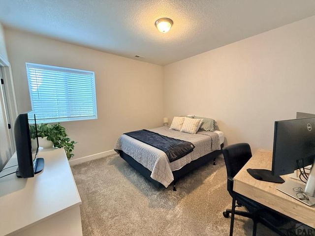 3417 Bella Luna Dr, Pueblo, CO 81001