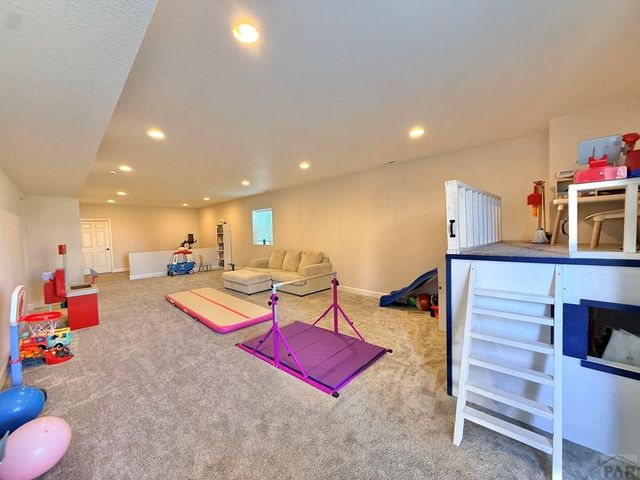 3417 Bella Luna Dr, Pueblo, CO 81001