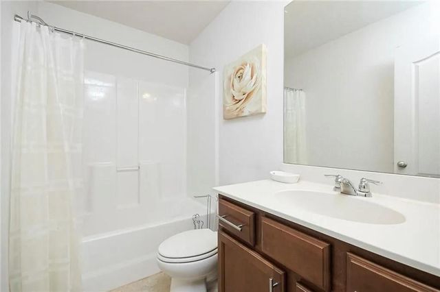 3934 Princeton Lakes Pass SW, Atlanta, GA 30331