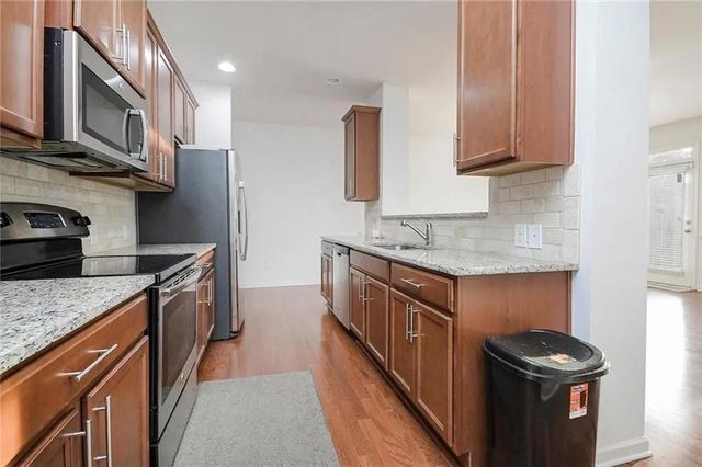 3934 Princeton Lakes Pass SW, Atlanta, GA 30331