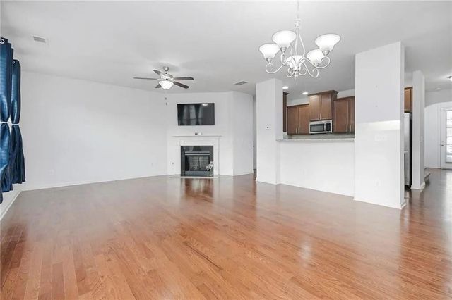 3934 Princeton Lakes Pass SW, Atlanta, GA 30331