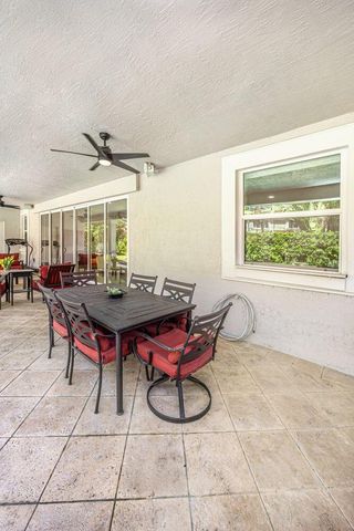 1879 HIDDEN TRAIL Lane, Weston, FL 33327