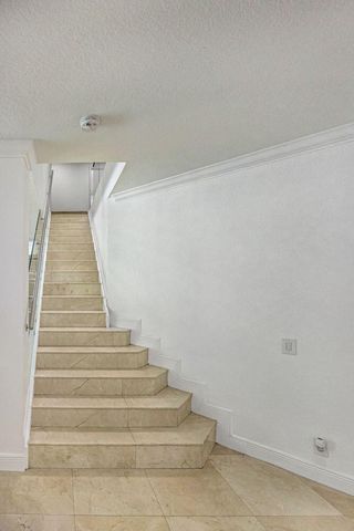 1879 HIDDEN TRAIL Lane, Weston, FL 33327