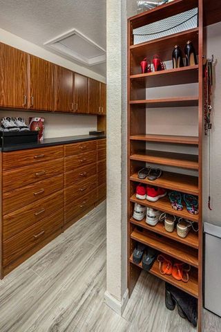 1879 HIDDEN TRAIL Lane, Weston, FL 33327