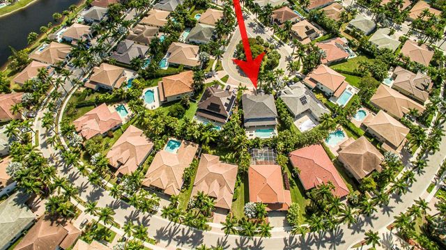 1879 HIDDEN TRAIL Lane, Weston, FL 33327